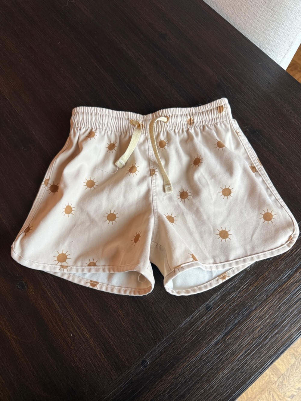 Rylee + Cru Cream Shorts with Tan Sun Print